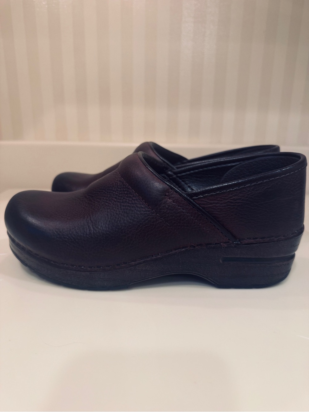 Dansko Professional Brown Leather Clog Mules Shoes - Picture 4 of 14